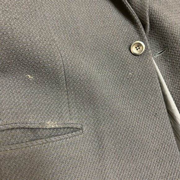 Armani textured navy blazer. - Picture 6 of 9